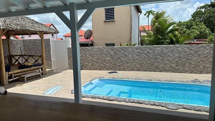 Villa 911, Piscine Et Plage A 1 Minute Saint-Louis 0*,  瓜德罗普